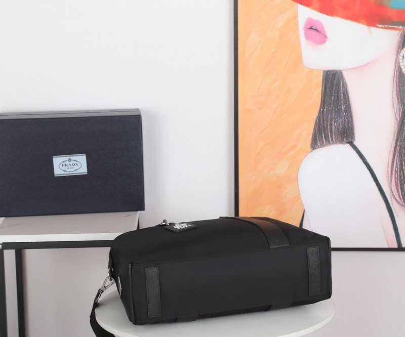 Prada 204 6