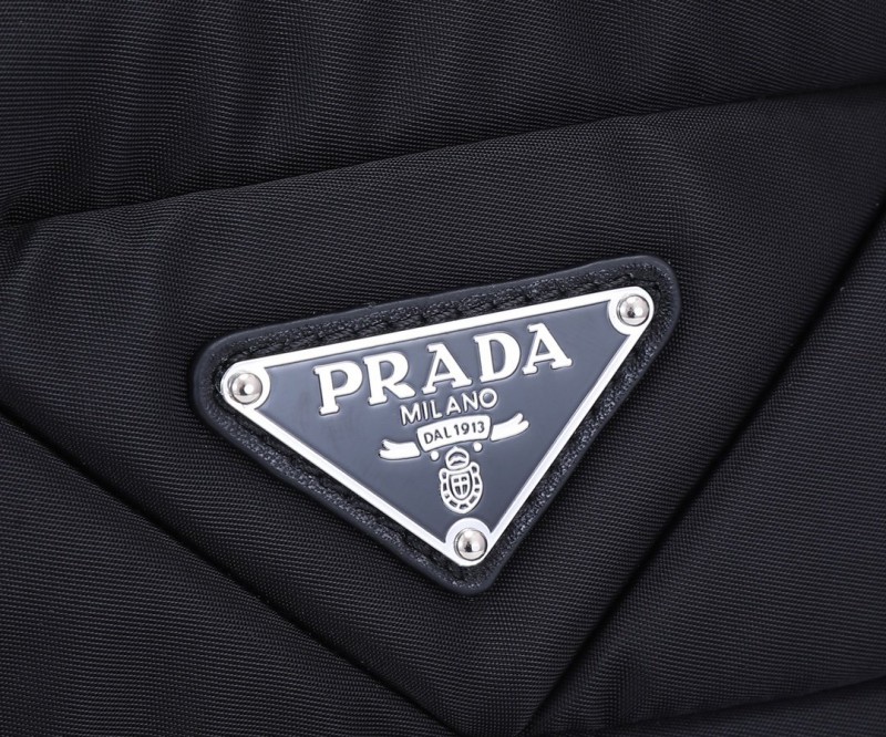 Prada 212 6