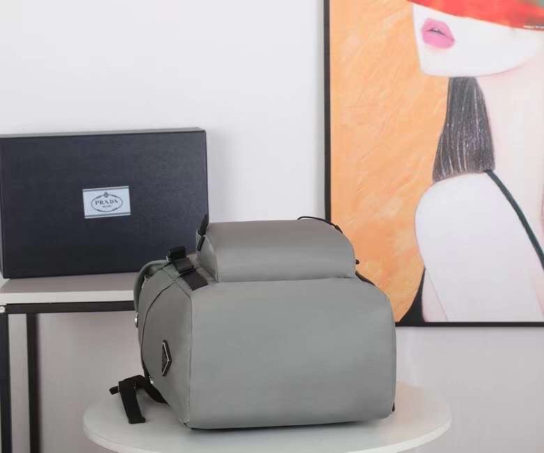 Prada 221 6