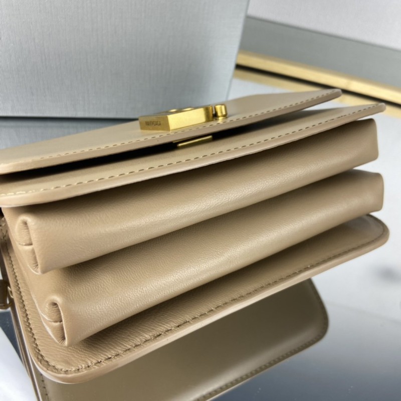 Balenciaga 086 6