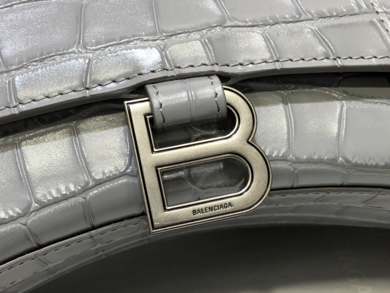 Balenciaga 103 6