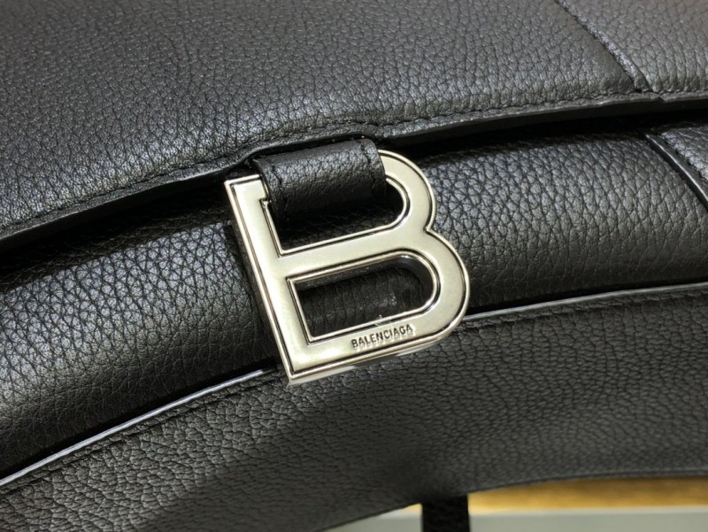 Balenciaga 105 6