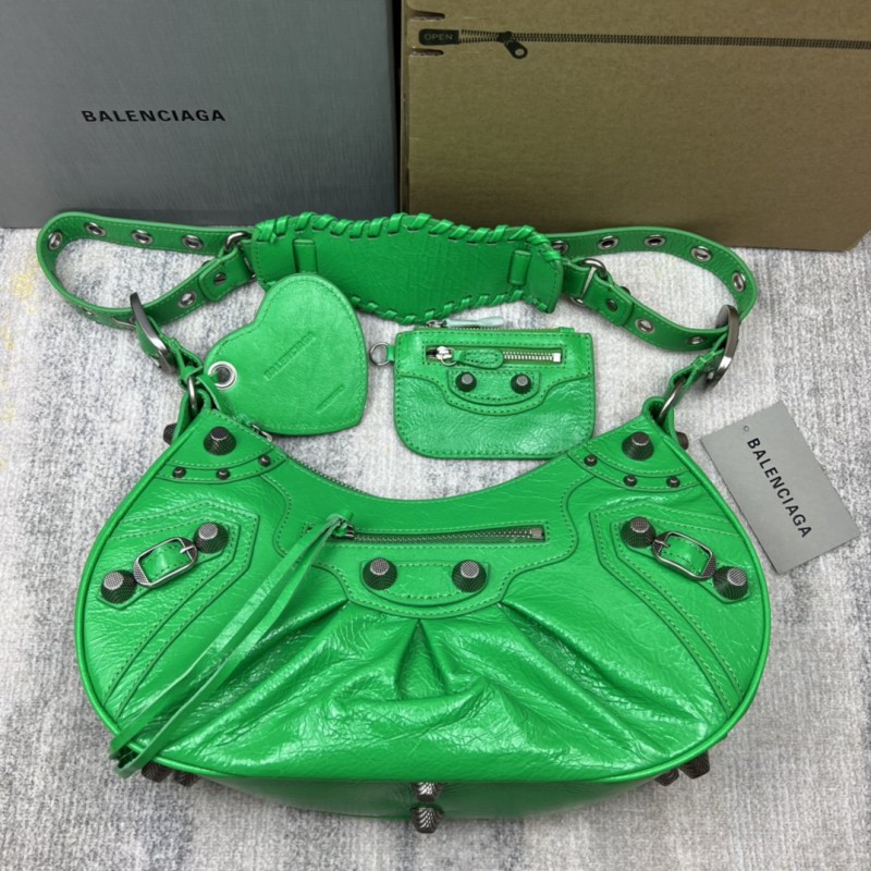Balenciaga 143 6