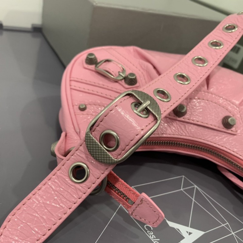Balenciaga 129 5