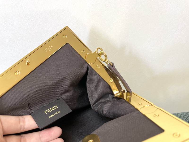 Fendi 013 6
