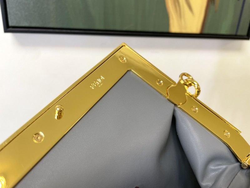 Fendi 026 6
