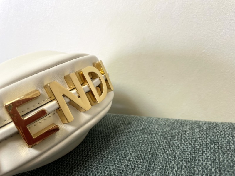 Fendi 032 6