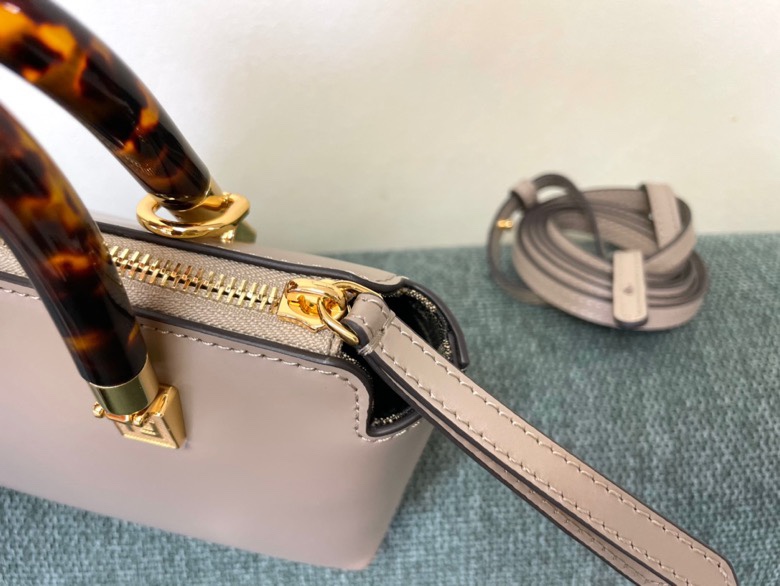 Fendi 050 6