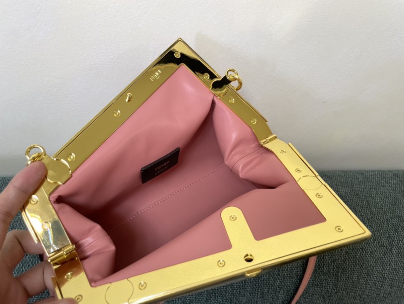 Fendi 053 6