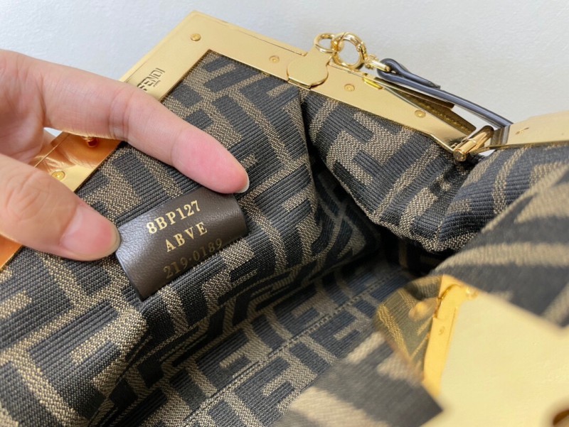 Fendi 073 6