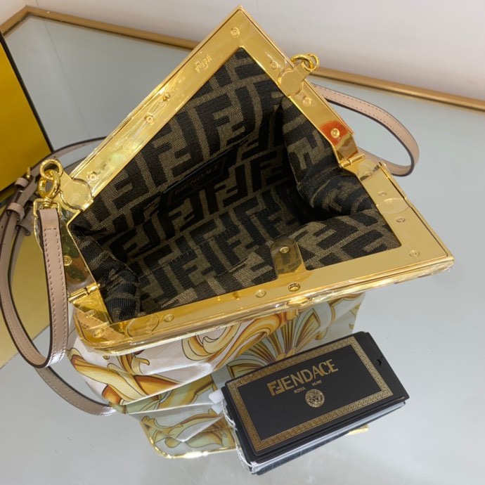 Fendi 091 6