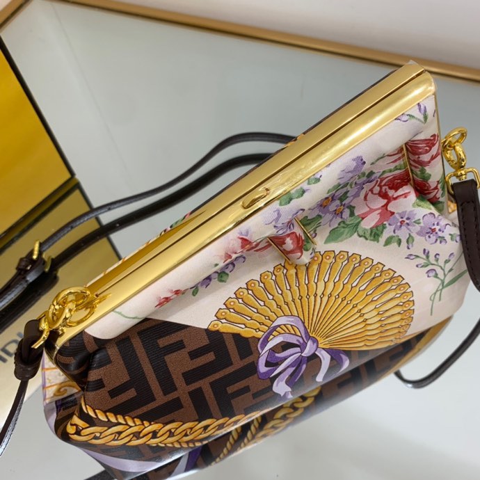 Fendi 092 6