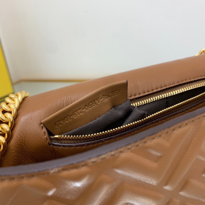 Fendi 128 6