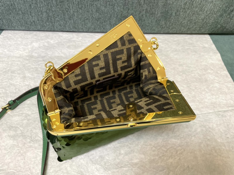 Fendi 131 6