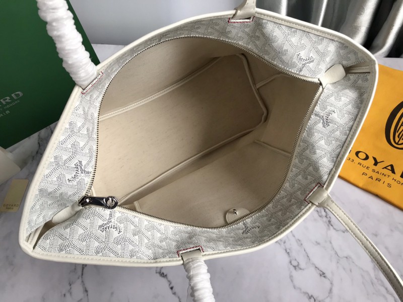 Goyard 104 6