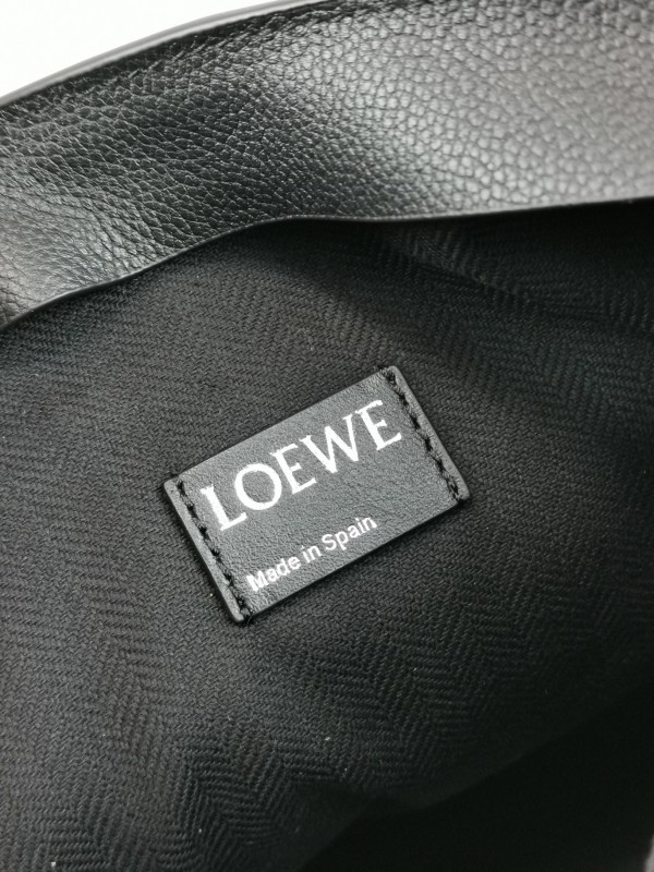 Loewe 005 6