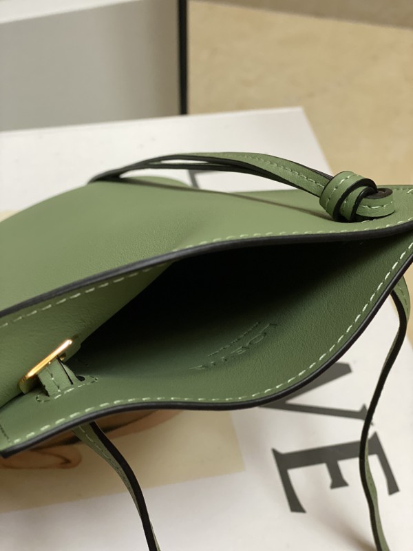 Loewe 023 6