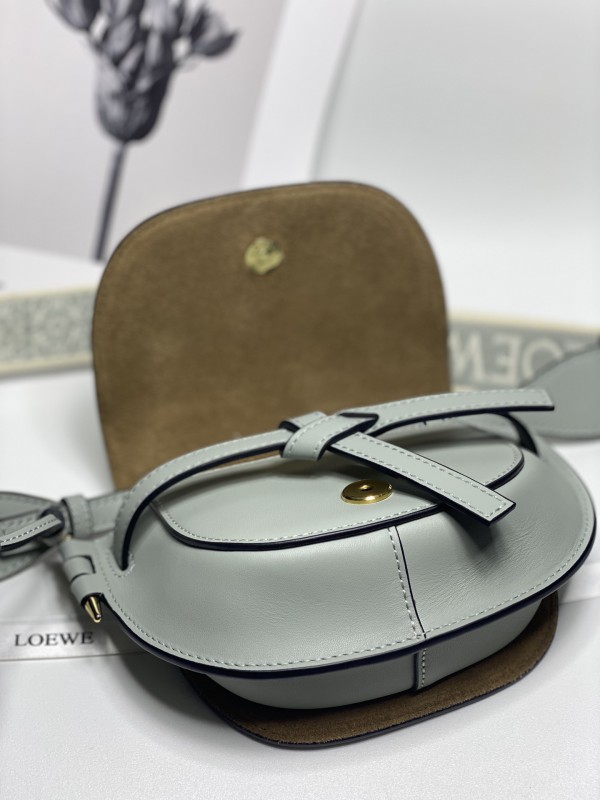 Loewe 043 6