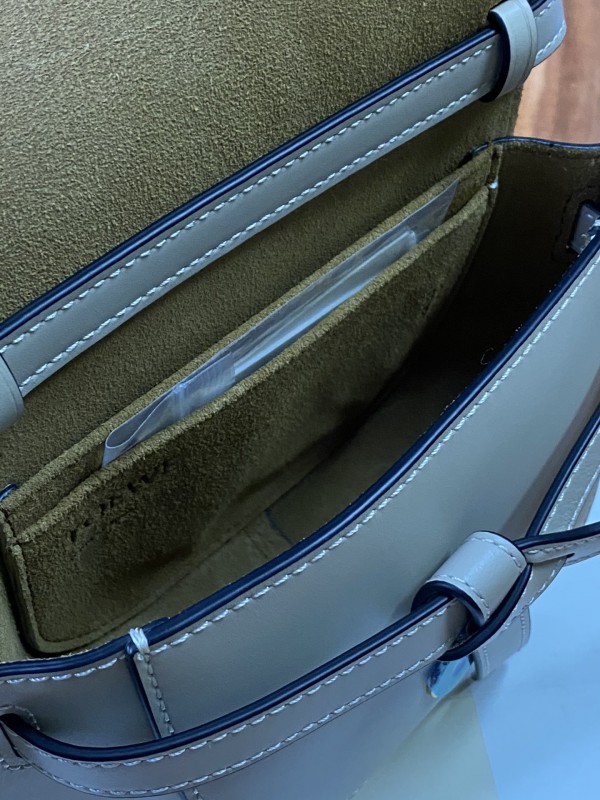 Loewe 045 6