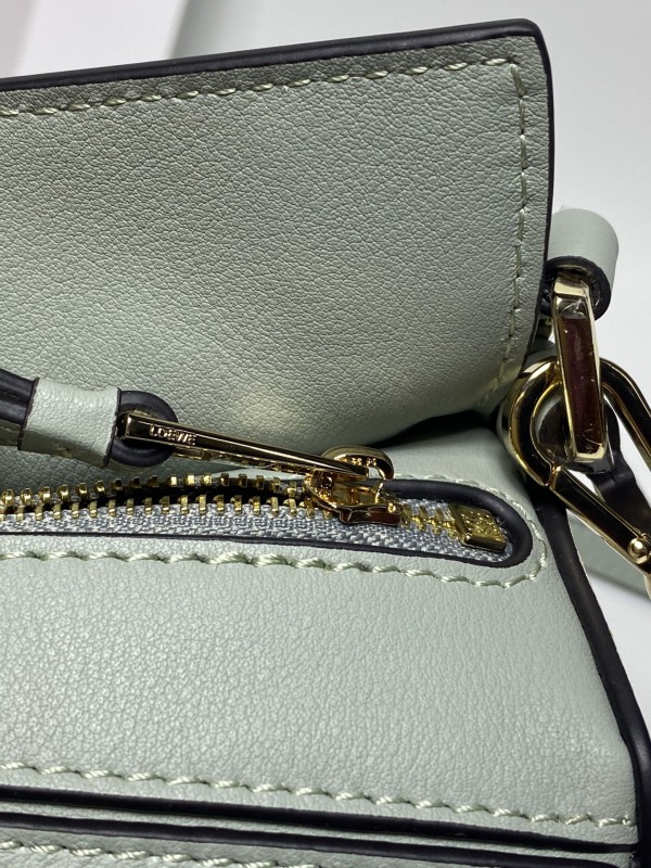 Loewe 053 6