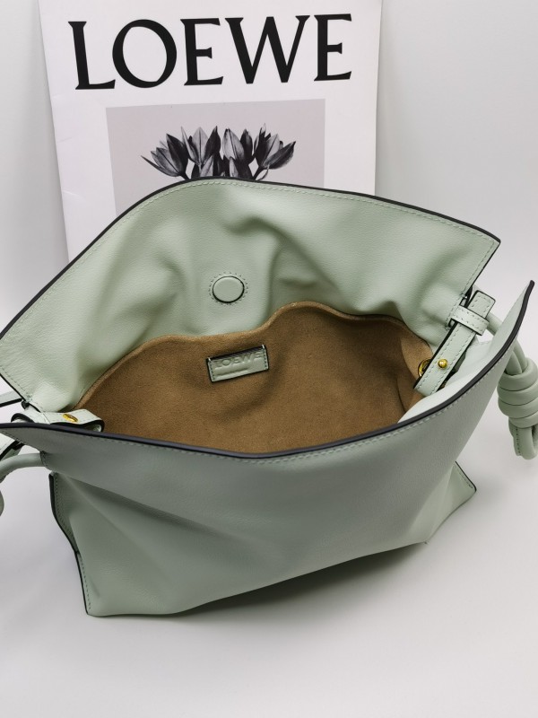 Loewe 056 6