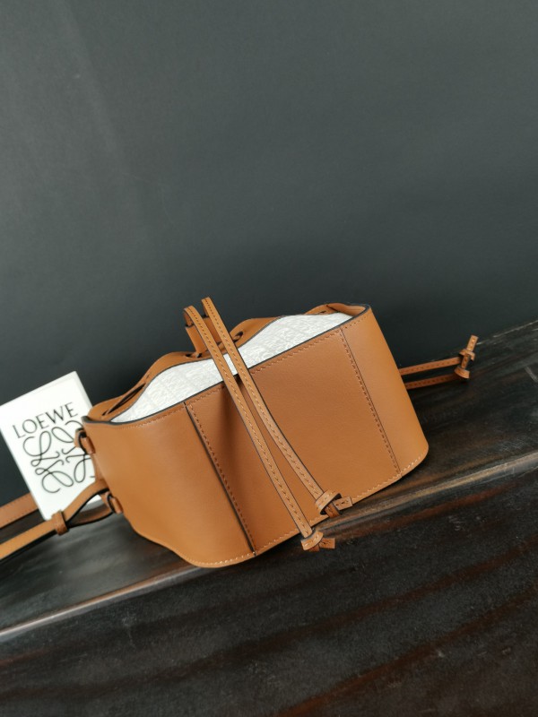 Loewe 064 6