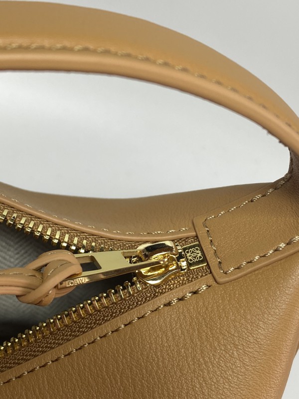 Loewe 102 6
