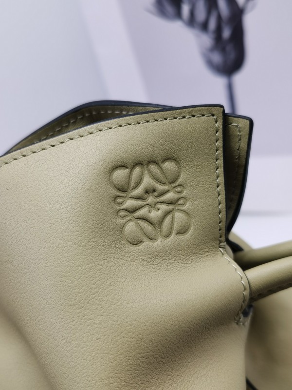Loewe 117 6
