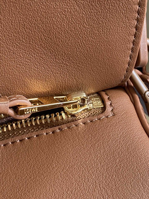 Loewe 148 6