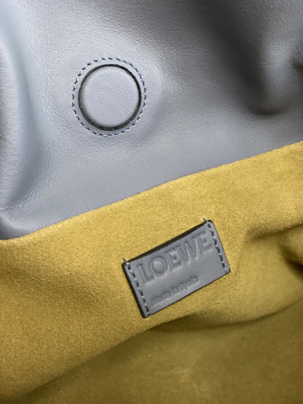 Loewe 157 6