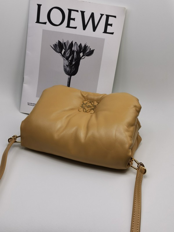 Loewe 170 6