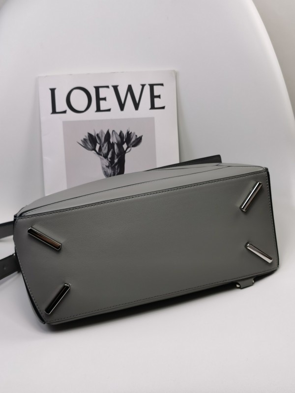Loewe 172 6