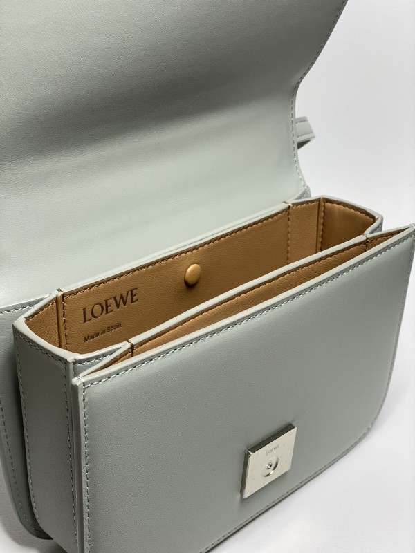 Loewe 181 6