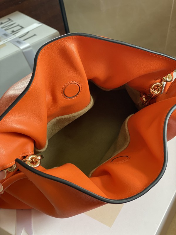 Loewe 196 6