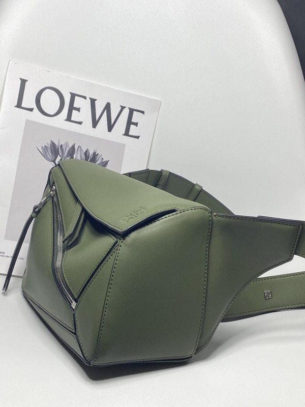 Loewe 218 6