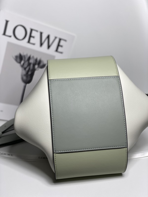 Loewe 230 6