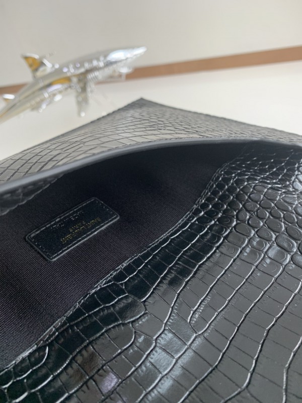 YSL 043 6