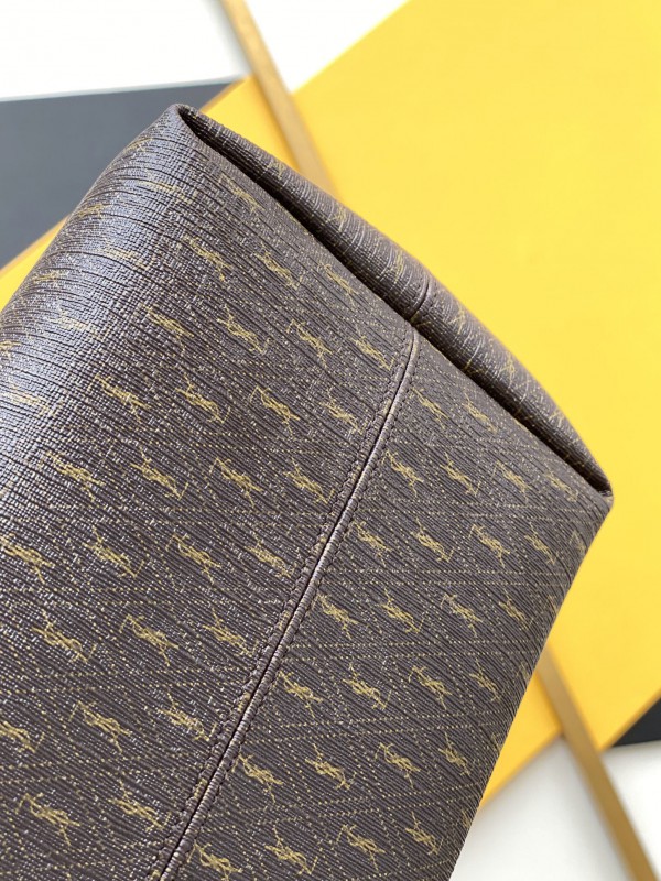 YSL 095 6