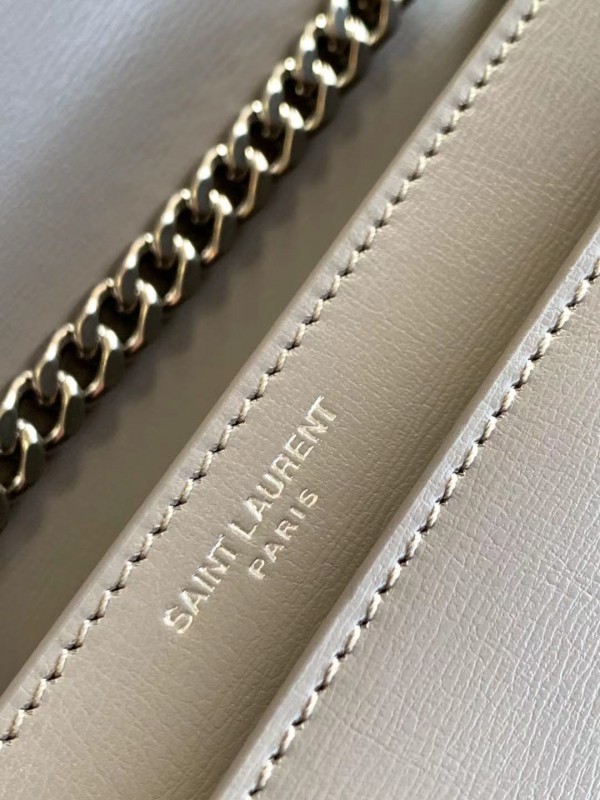 YSL 176 6