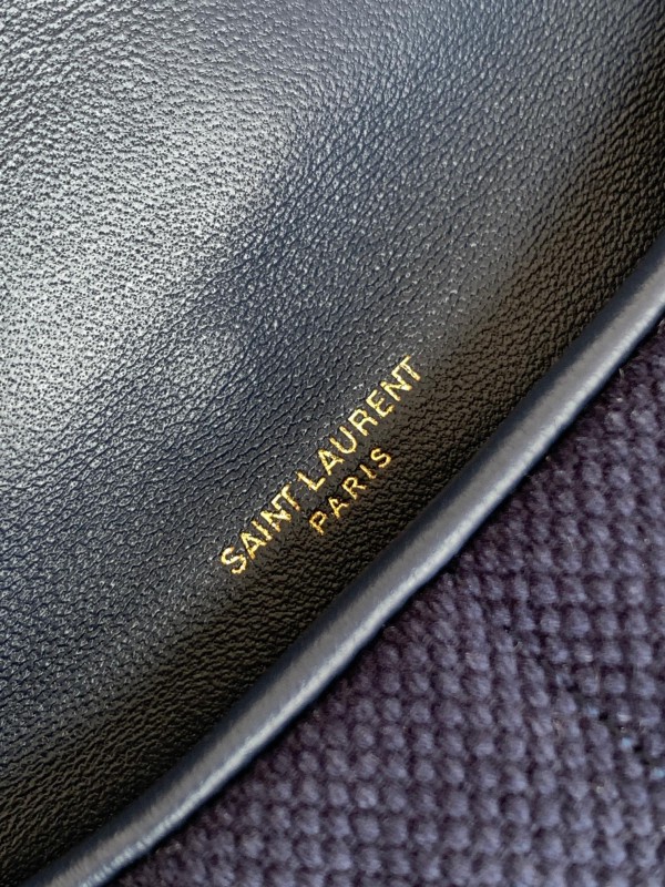 YSL 195 6