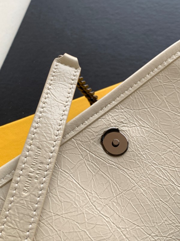 YSL 352 6