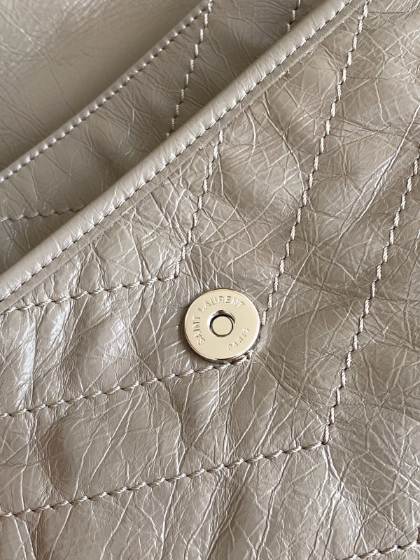 YSL 374 6