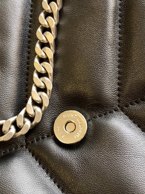 YSL 460 6