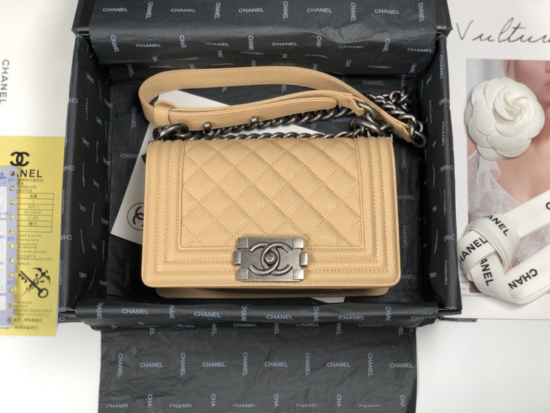 Chanel 017 6