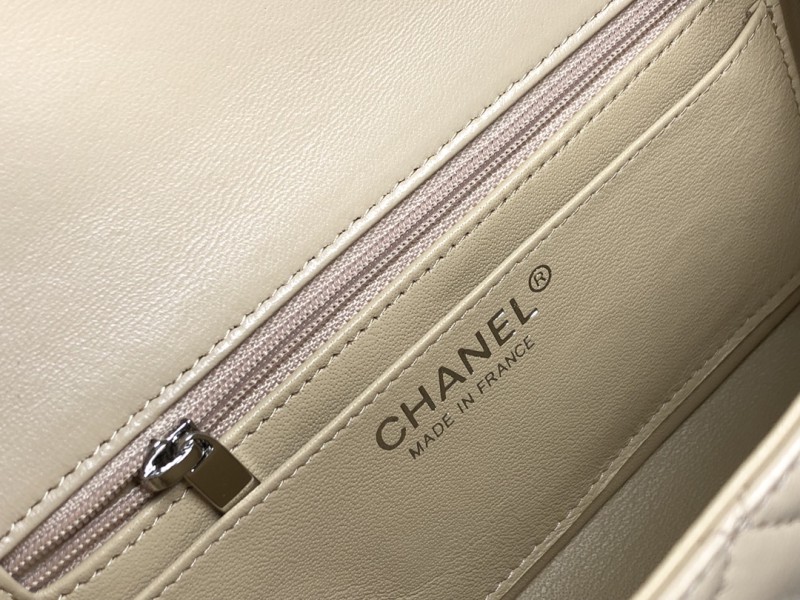 Chanel 049 6