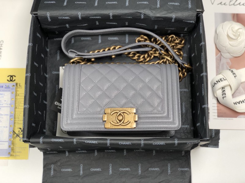 Chanel 068 6