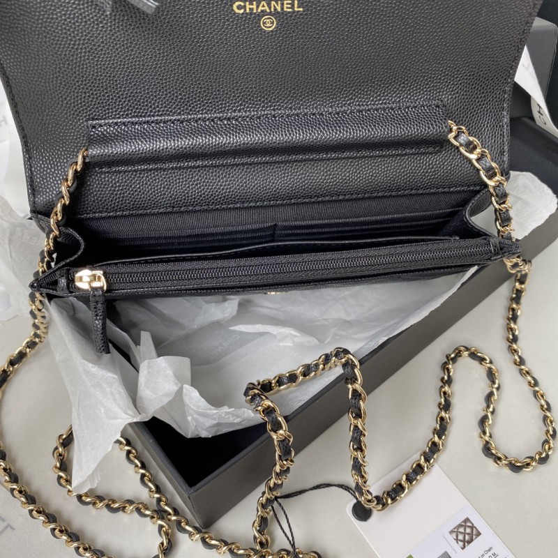 Chanel 195 6