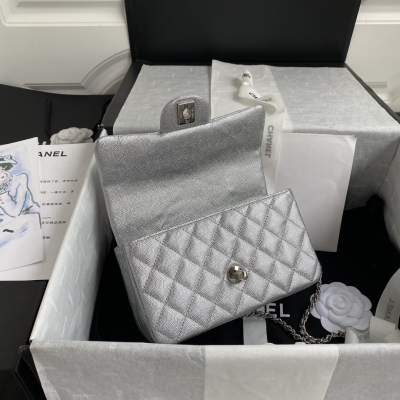 Chanel 210 6