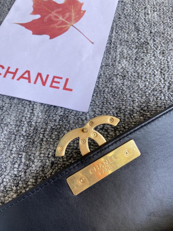 Chanel 244 6