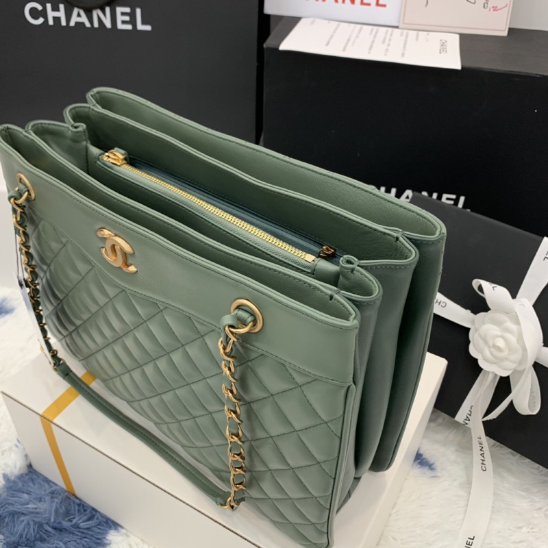Chanel 552 6